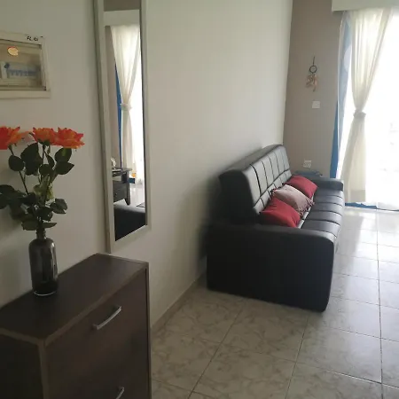 Διαμέρισμα 1-bed Cosy Close To Πάφος