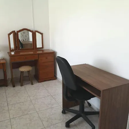 1-bed Cosy Close To 아파트