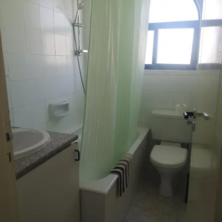 아파트 1-bed Cosy Close To