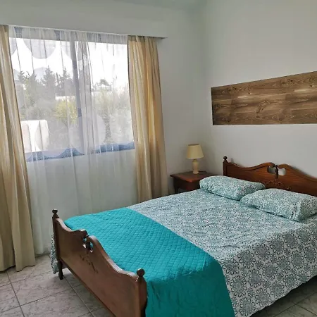 1-bed Cosy Close To Paphos